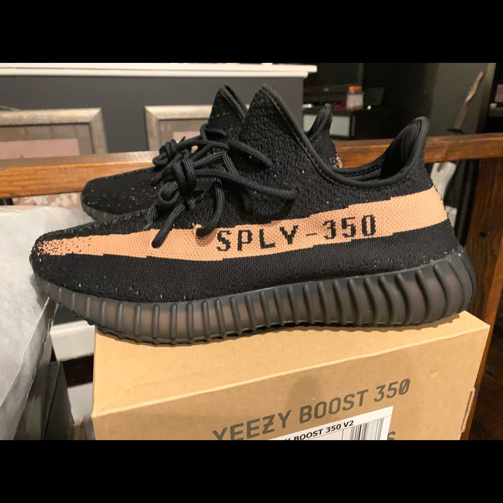 Adidas Yeezy 350 Boost V2 Black/Copper